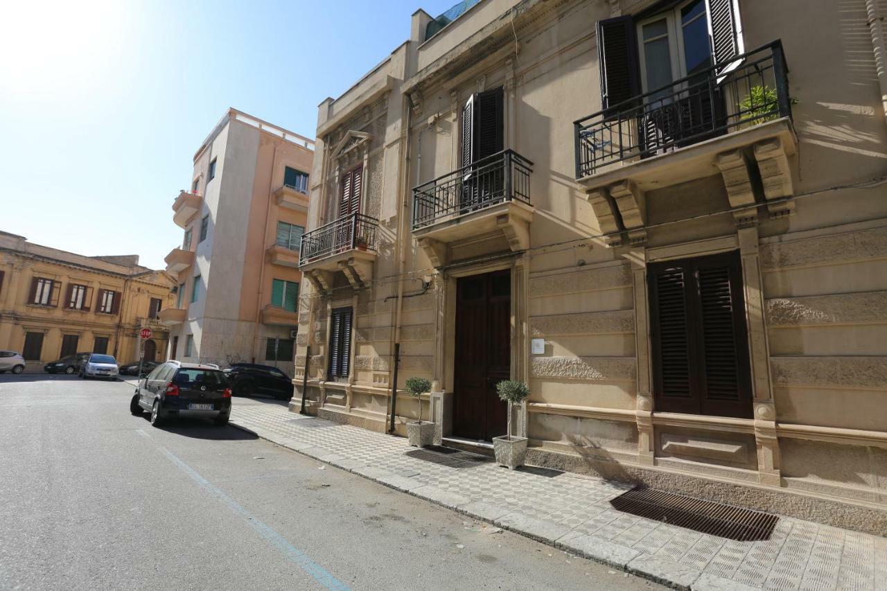 Re Ruggero Rooms Reggio di Calabria Exterior foto